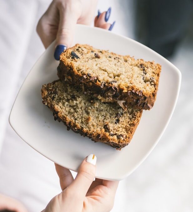 EASY Chocolate Chip Banana Bread